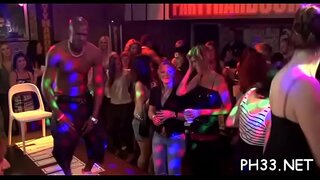 Mnyama schlong ikhangela fuck